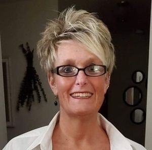 Meet your Posher, Christine